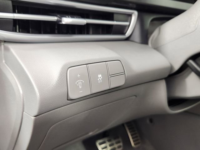 Certified 2025 Hyundai Elantra Sport FWD image 21