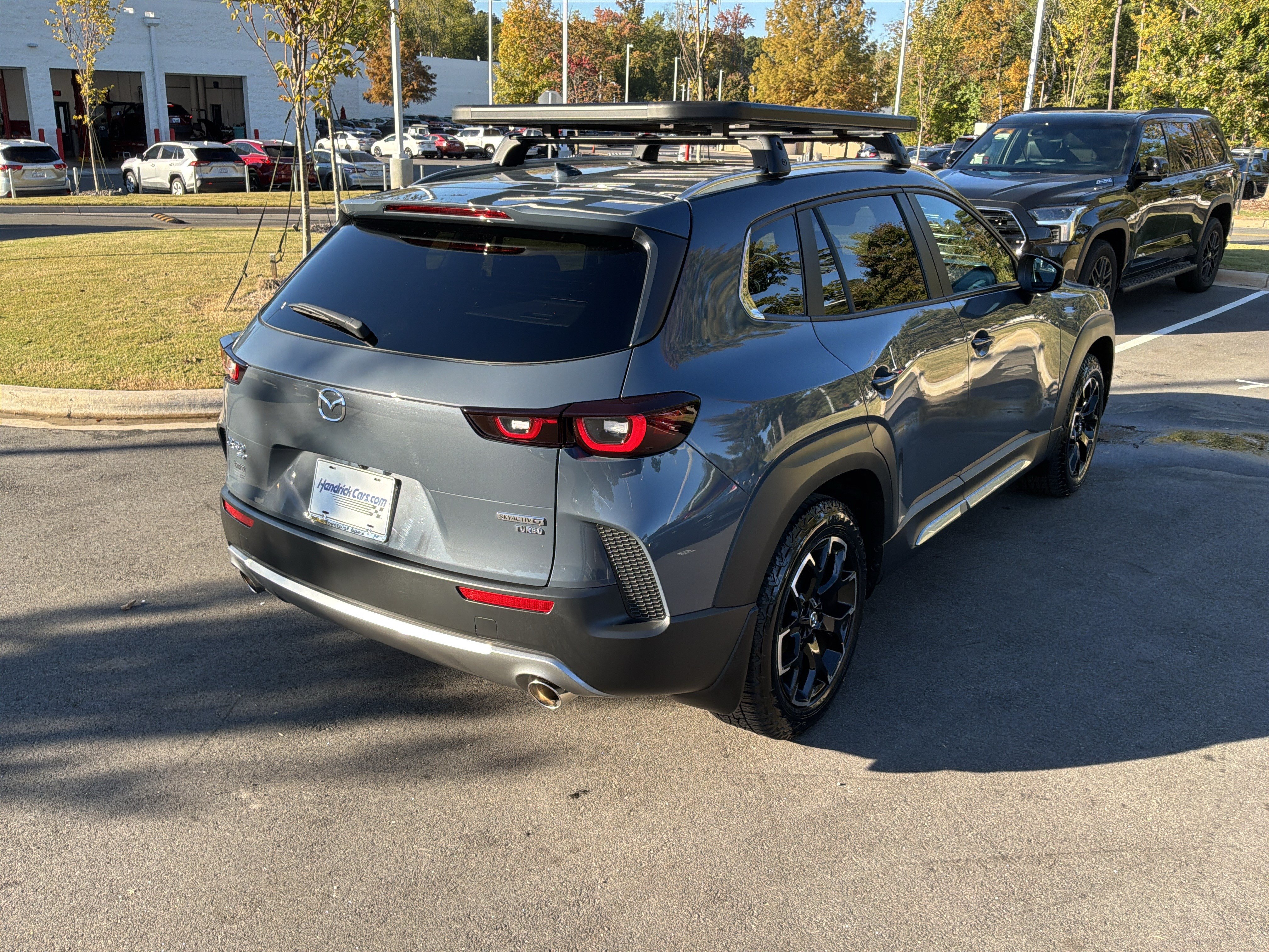 Used 2025 MAZDA CX-50 Meridian Edition w/ Apex Package AWD/4WD image 10