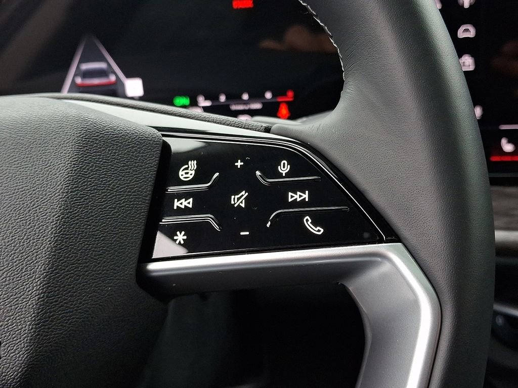 Used 2025 Audi Q5 Premium Plus w/ Premium Plus image 23