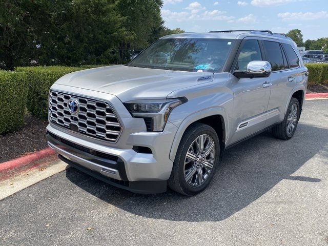 Used 2024 Toyota Sequoia Capstone AWD/4WD image 11