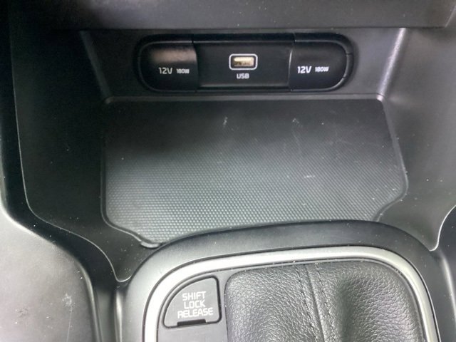 Used 2024 Kia Soul LX w/ Option Group 015 image 21