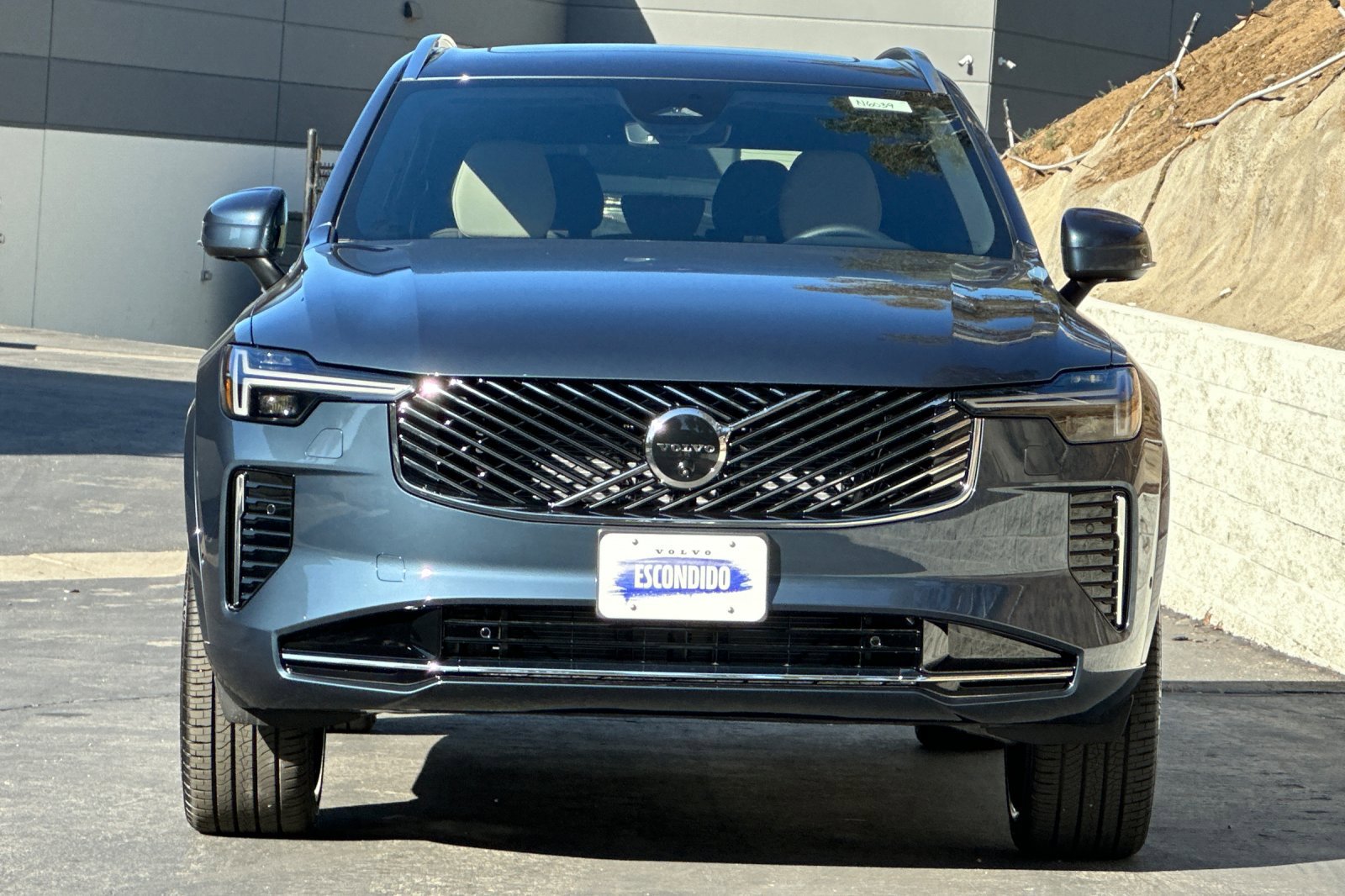 New 2026 Volvo XC90 B5 Plus image 3