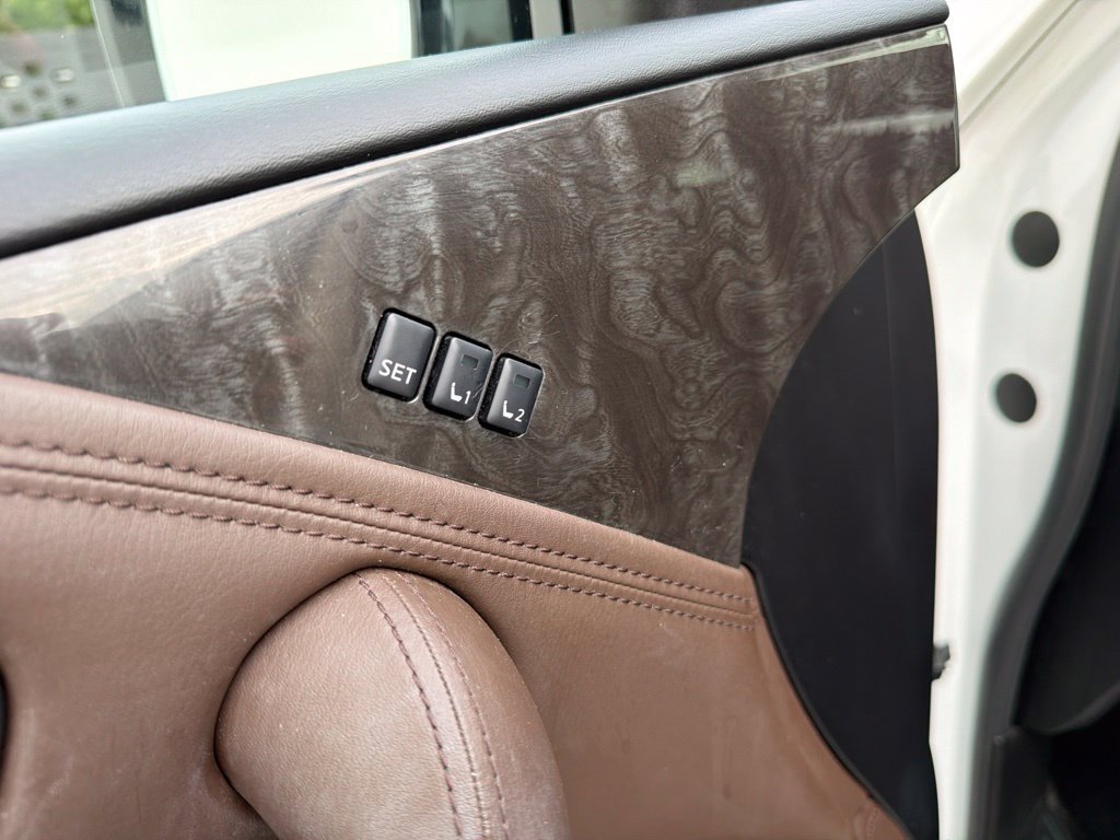 Used 2023 Nissan Armada Platinum w/ Captain's Chairs Package AWD/4WD image 49