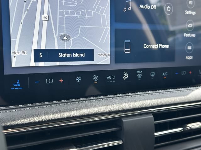 Certified 2023 Lincoln Corsair AWD w/ Equipment Group 101A image 23