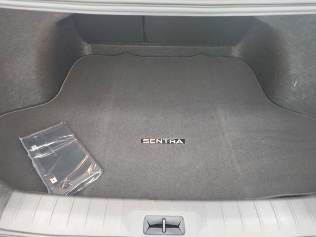 New 2026 Nissan Sentra SR w/ Floor Mat Package image 38