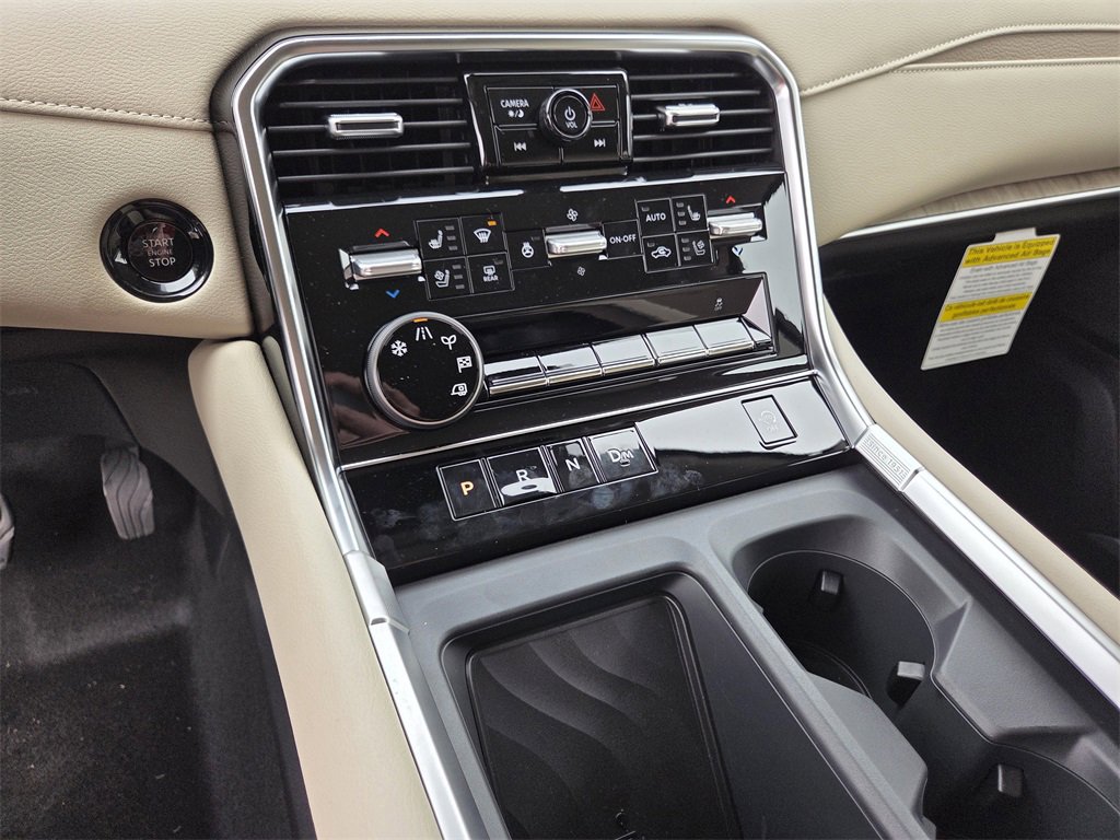 New 2026 Nissan Armada Platinum image 9