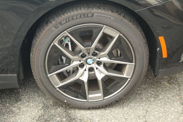 New 2026 BMW i5 eDrive40 image 11