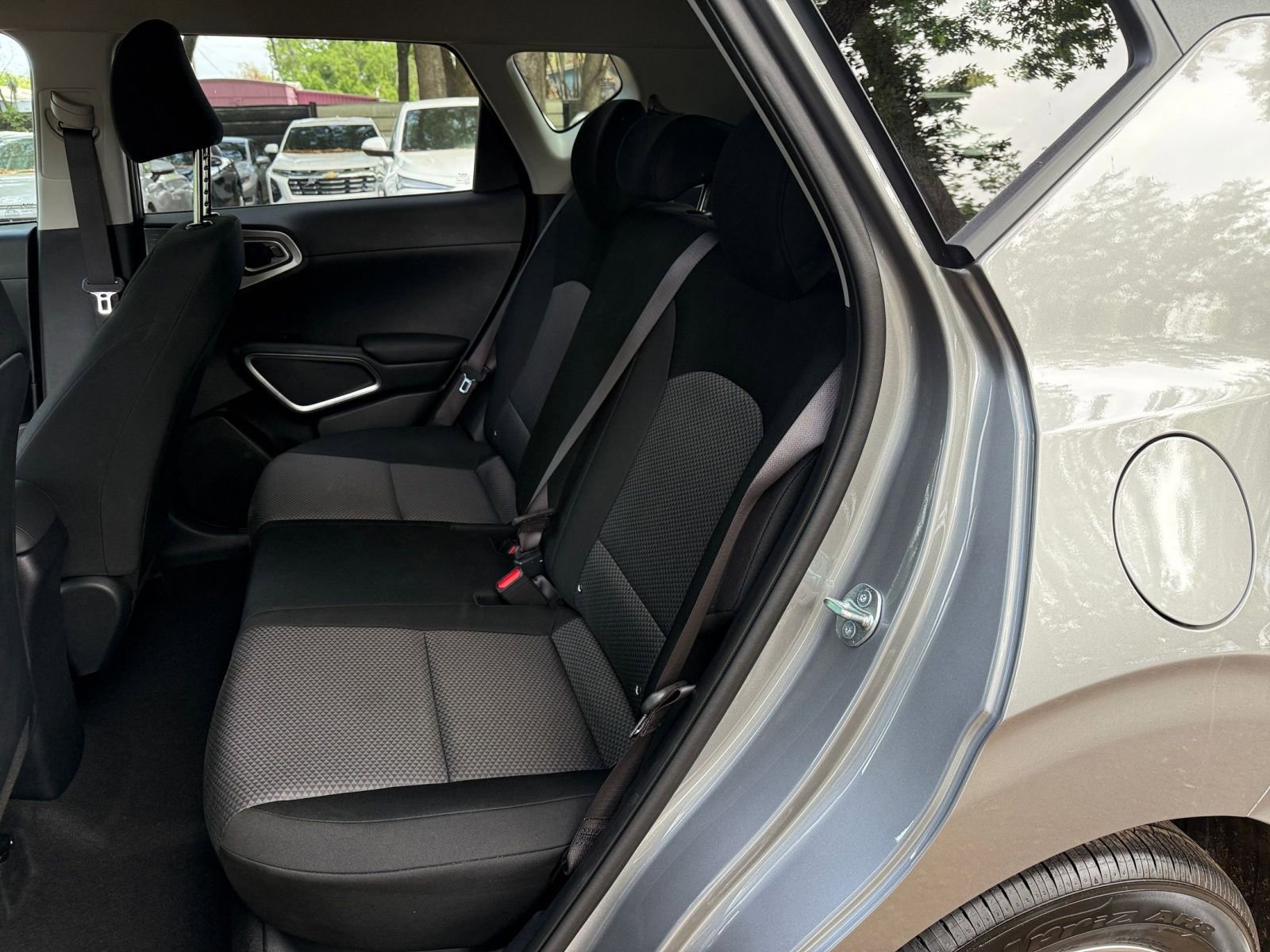 Used 2025 Kia Soul LX w/ LX Technology Package image 34