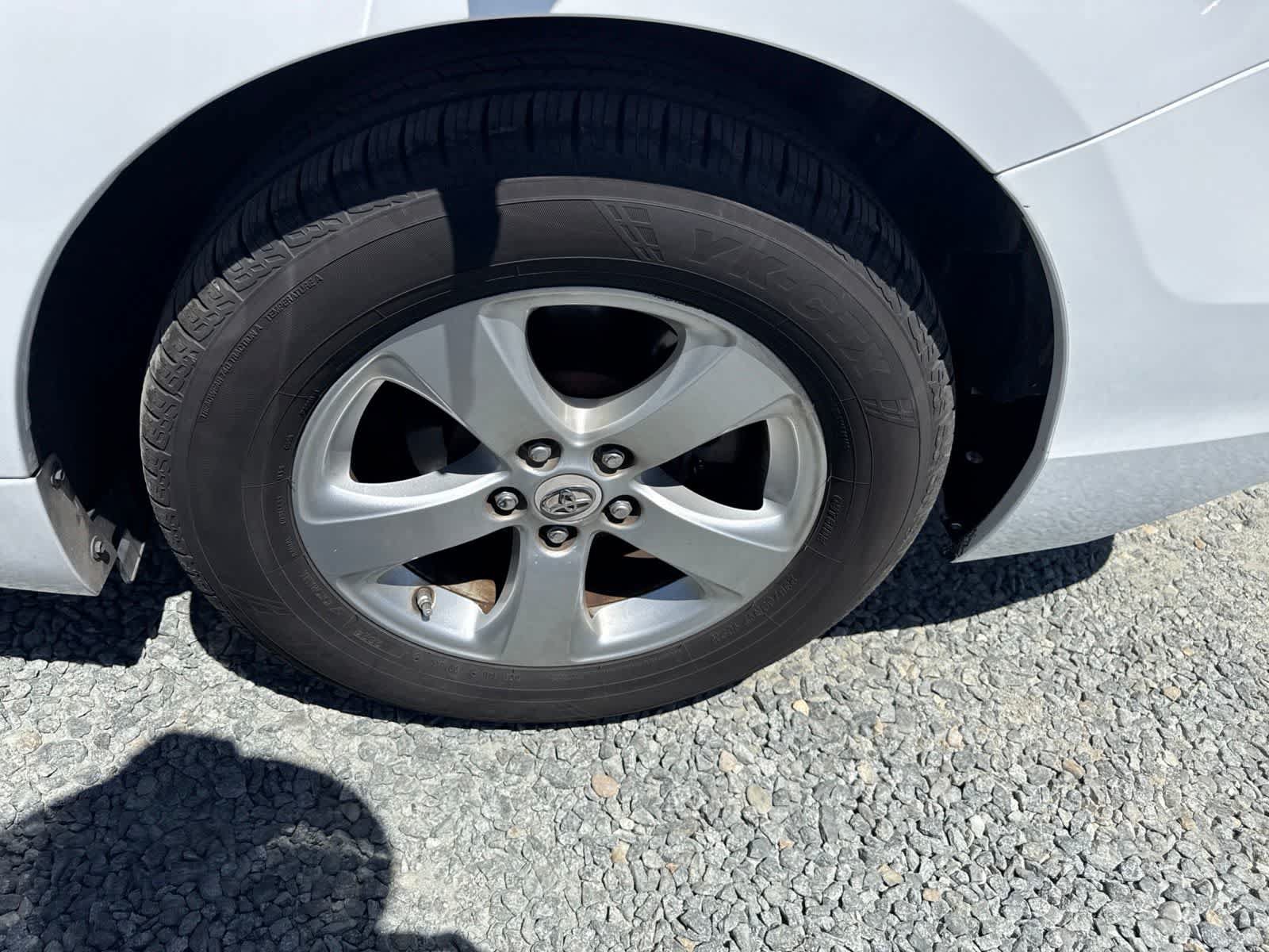 Used 2012 Toyota Sienna LE FWD image 8