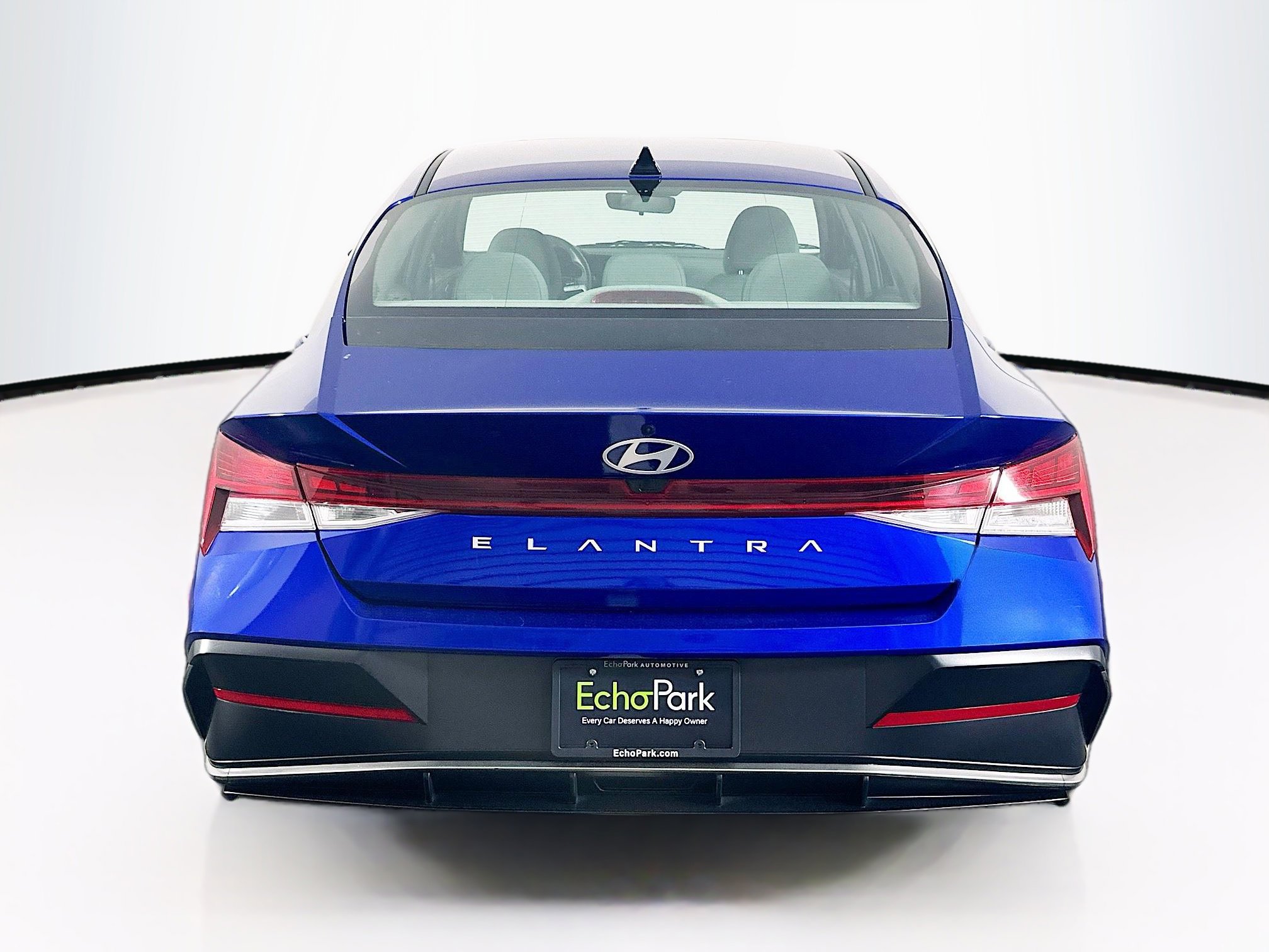 Used 2025 Hyundai Elantra SEL FWD image 7