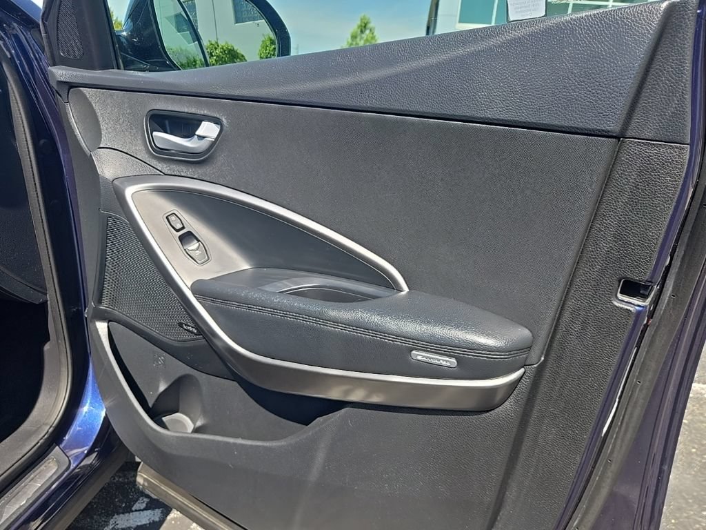 Used 2018 Hyundai Santa Fe Limited AWD/4WD image 33
