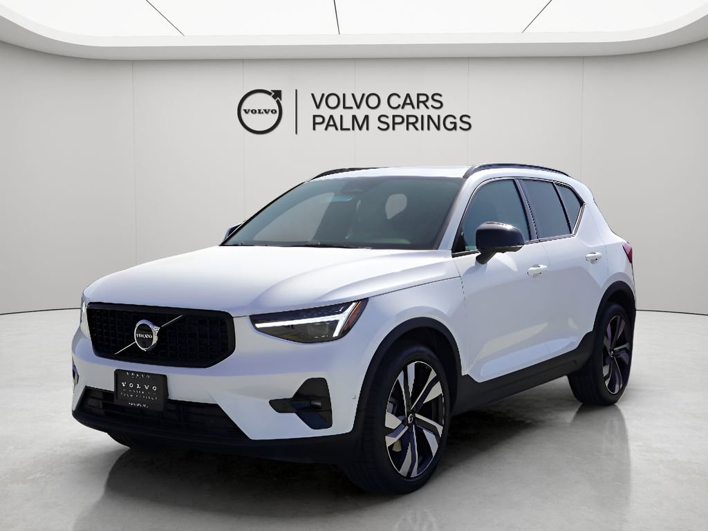 New 2026 Volvo XC40 B5 Ultra w/ Climate Package image 3