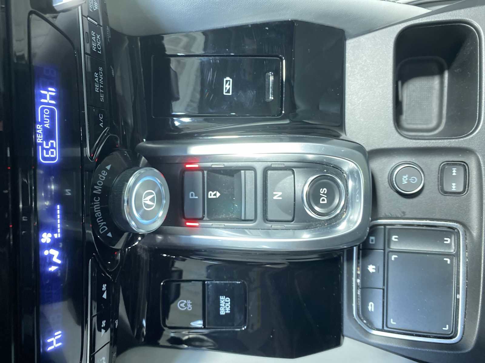 Certified 2023 Acura MDX SH-AWD w/ Advance Package image 17