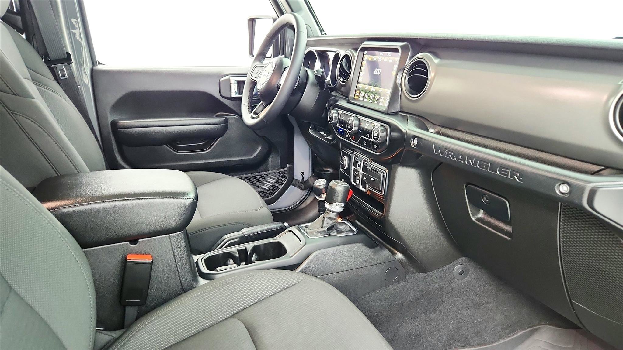 Used 2023 Jeep Wrangler Unlimited w/ 8.4" Radio Group AWD/4WD image 33