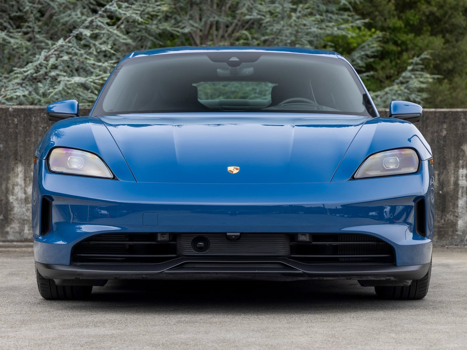 Certified 2025 Porsche Taycan RWD image 8