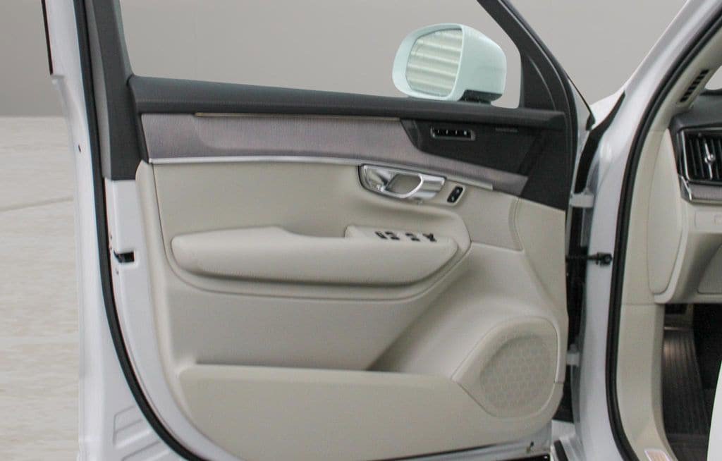 New 2026 Volvo XC90 B6 Ultra w/ Protection Package AWD/4WD image 27