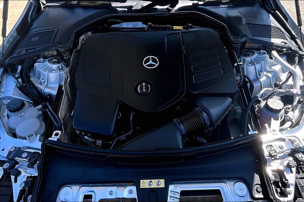 Used 2022 Mercedes-Benz C 300 4MATIC Sedan image 13