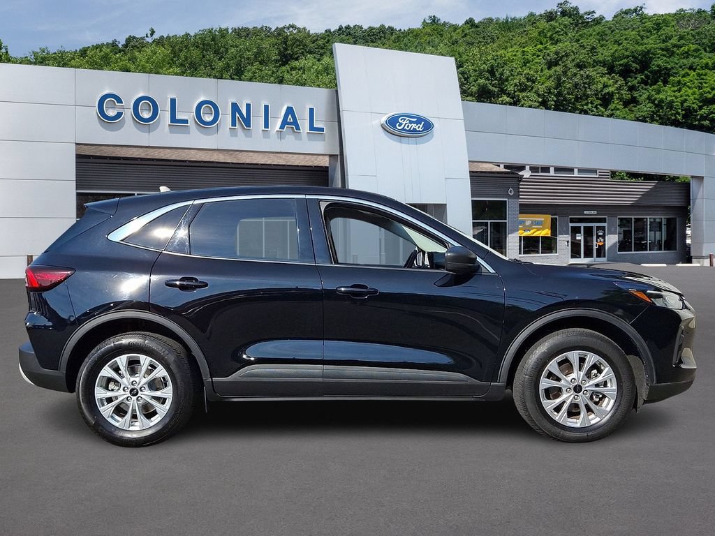 Certified 2023 Ford Escape Active w/ Tech Pack #1 AWD/4WD image 7