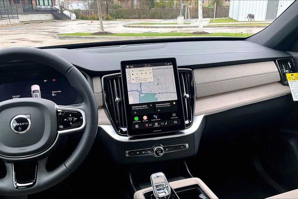 New 2026 Volvo XC90 T8 Core w/ Protection Package Premier image 28