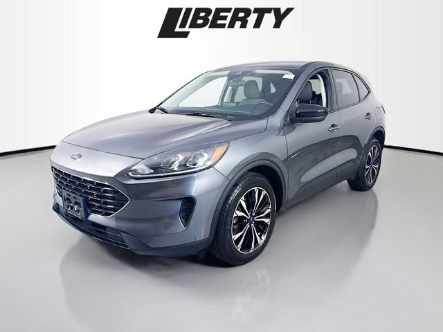 Certified 2022 Ford Escape SE w/ SE Sport Appearance Package image 3