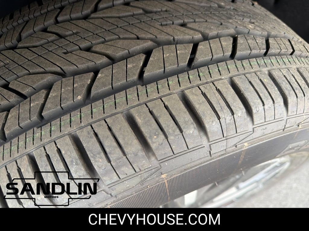 New 2026 Chevrolet Traverse LT w/ Sun and Wheel Package image 29