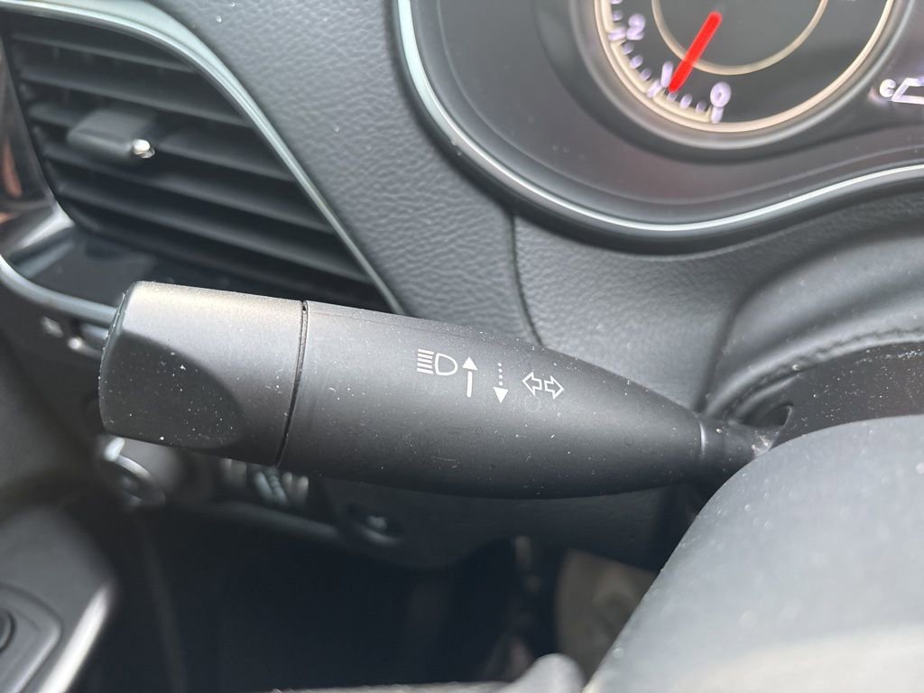 Used 2022 Jeep Cherokee Limited w/ Sun & Sound Group image 22