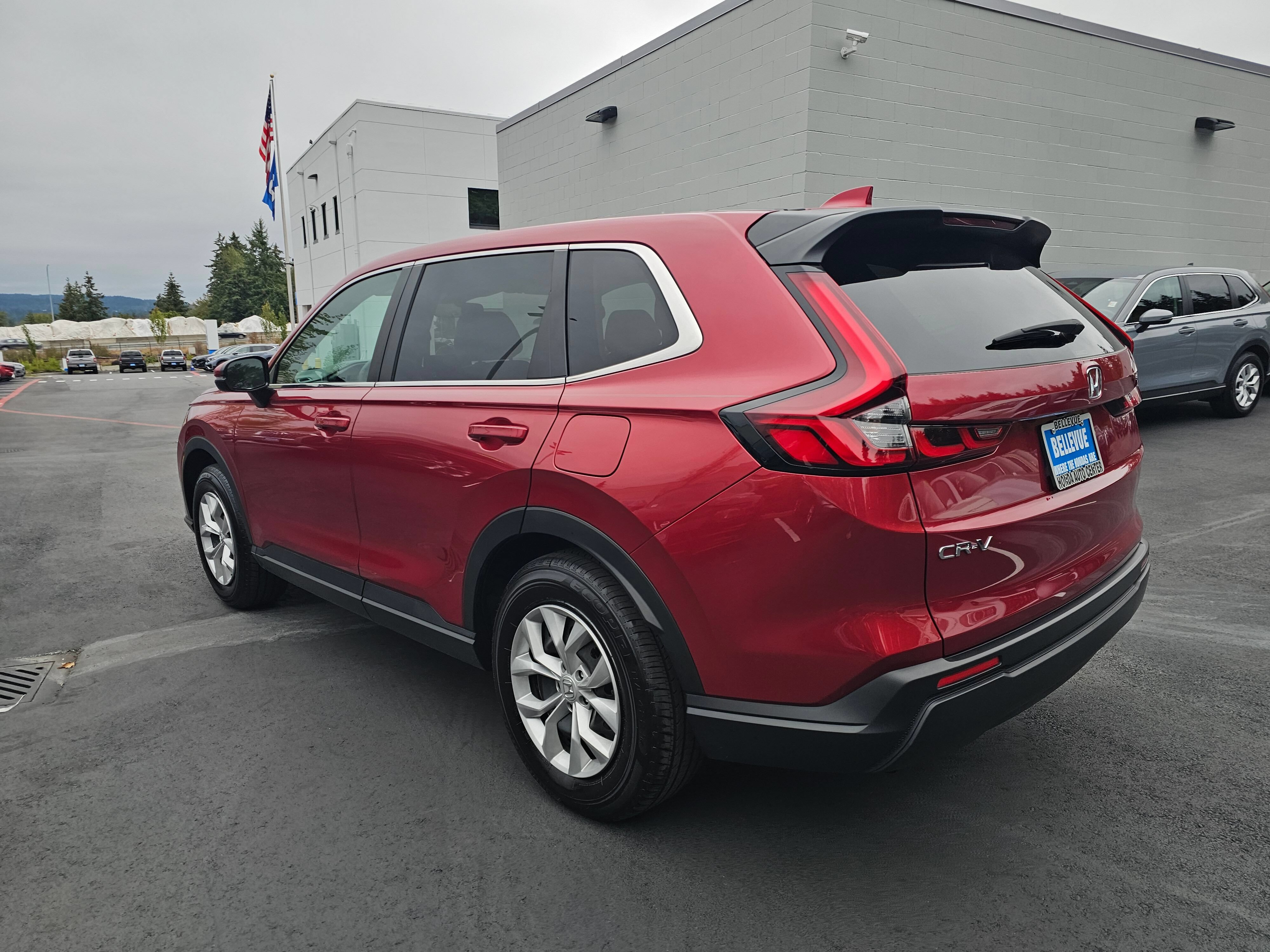Certified 2025 Honda CR-V LX image 5