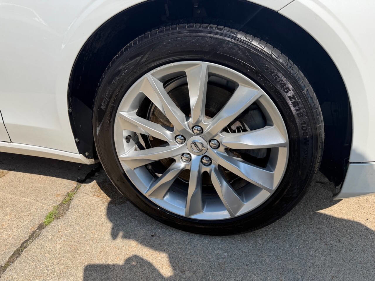 Used 2017 Volvo S90 T6 Momentum AWD/4WD image 9