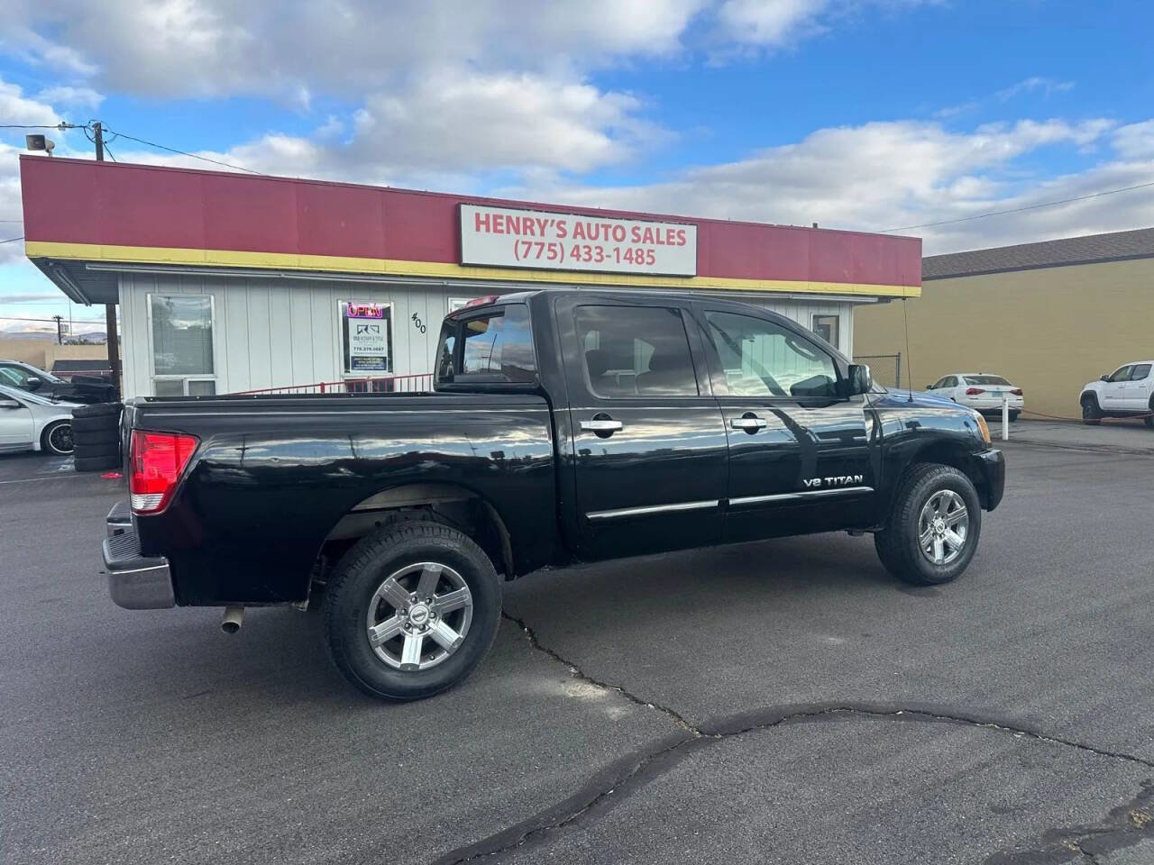 Used 2009 Nissan Titan SE image 5