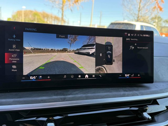 Certified 2024 BMW X7 M60i w/ Climate Comfort Package image 28