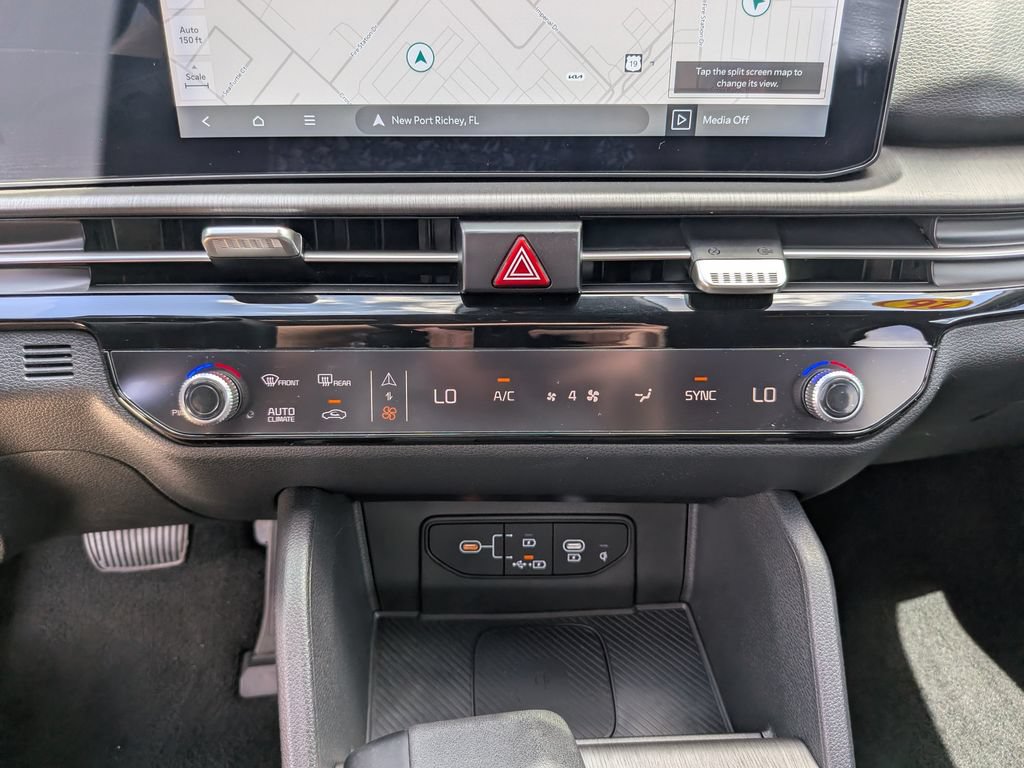 Certified 2026 Kia Sportage X-Line w/ X-Line Technology Package AWD/4WD image 25