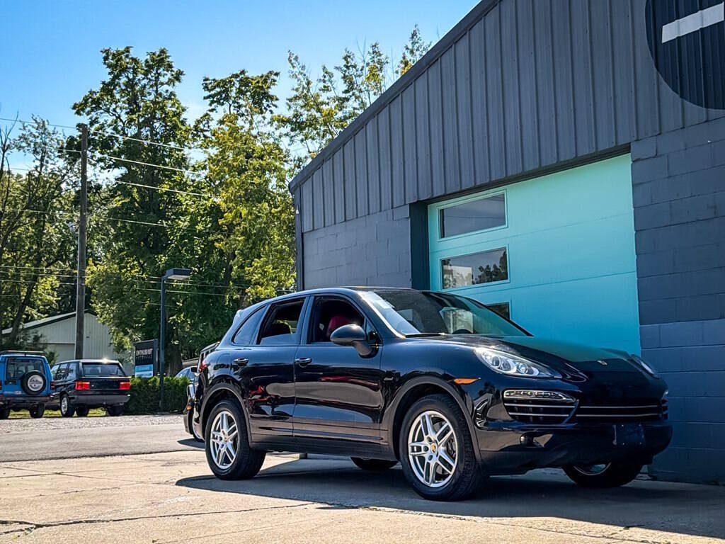Used 2014 Porsche Cayenne Diesel AWD/4WD image 11