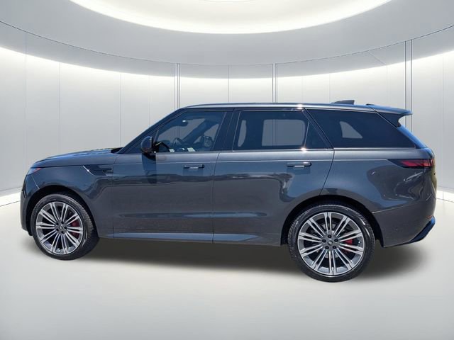 Used 2023 Land Rover Range Rover Sport SE Dynamic AWD/4WD image 2