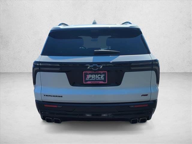Used 2024 Chevrolet Traverse RS FWD image 6