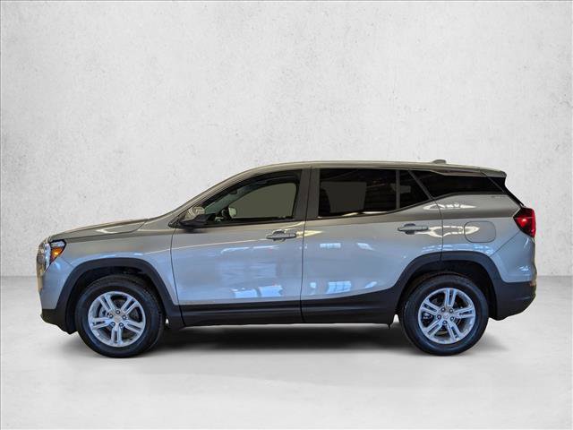 Used 2024 GMC Terrain SLE image 9