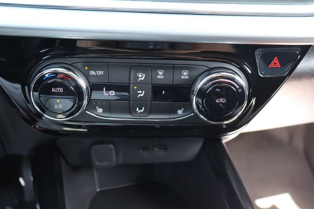 New 2026 Chevrolet Trax LT w/ LT Convenience Package FWD image 13