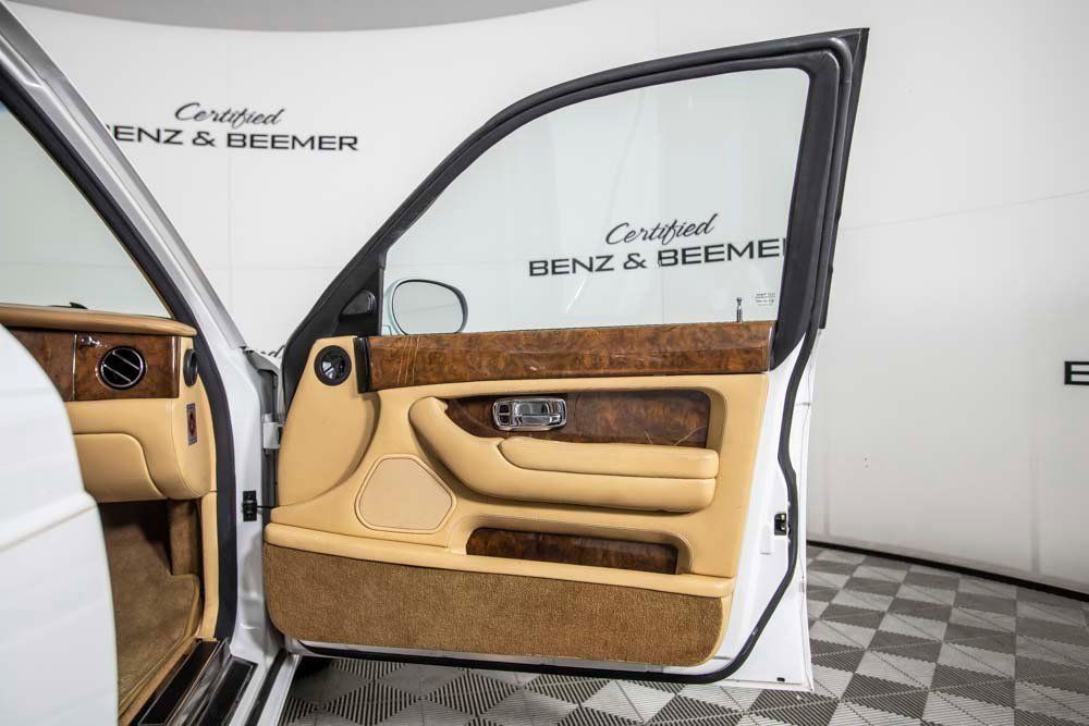 Used 1999 Bentley Arnage Green Label image 11