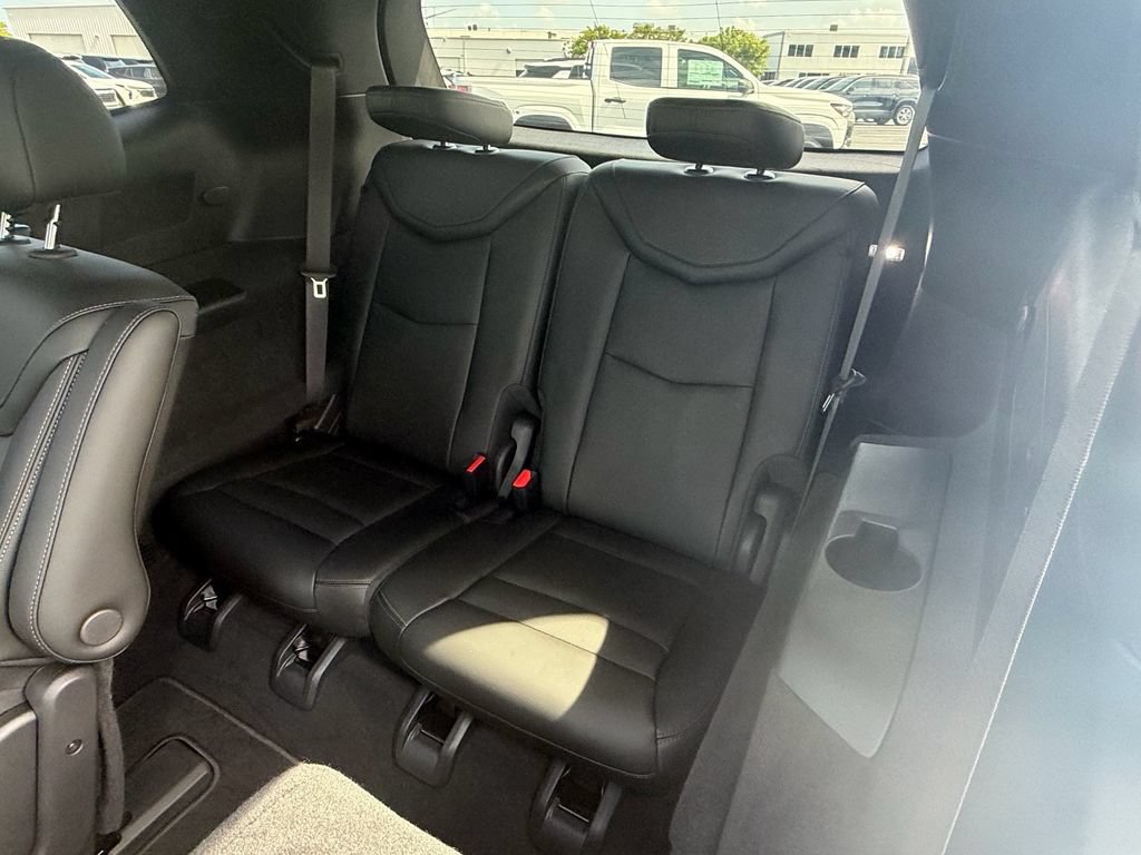 Used 2024 Cadillac XT6 Premium Luxury AWD/4WD image 11