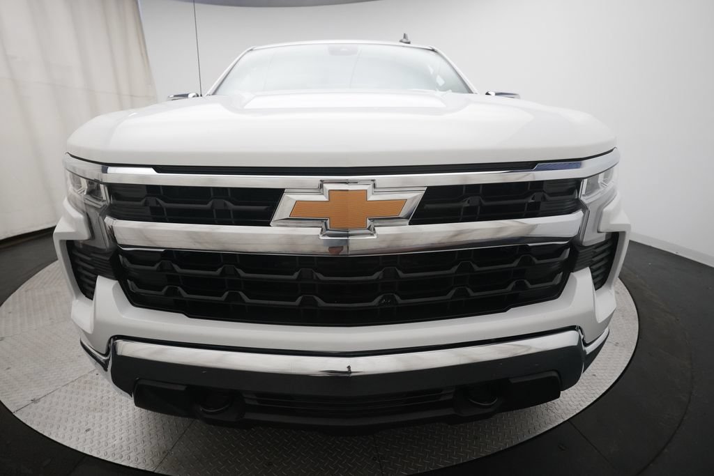 Used 2024 Chevrolet Silverado 1500 LT AWD/4WD image 20