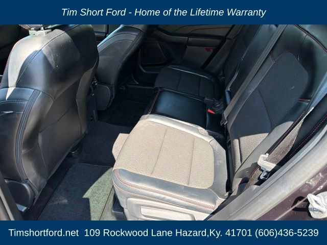 Used 2025 Ford Escape ST-Line AWD/4WD image 10