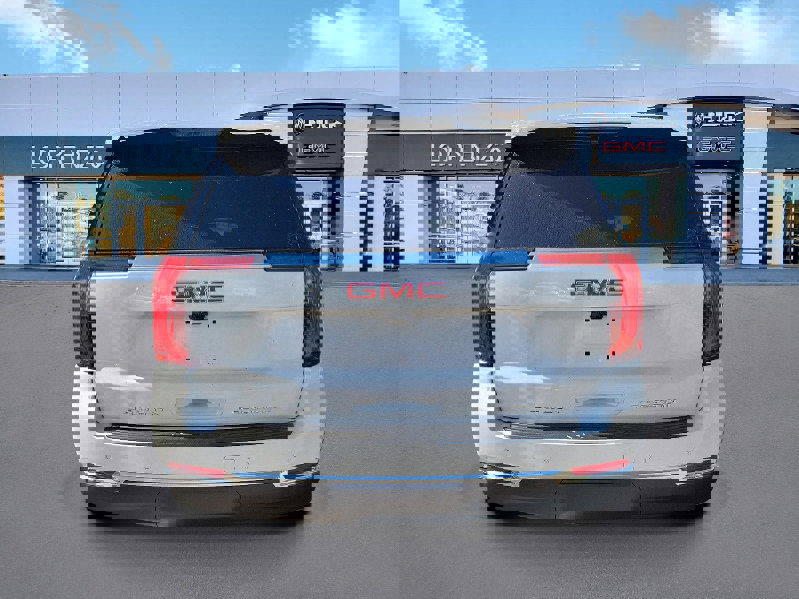 New 2026 GMC Yukon XL Elevation w/ Elevation Premium Package image 4