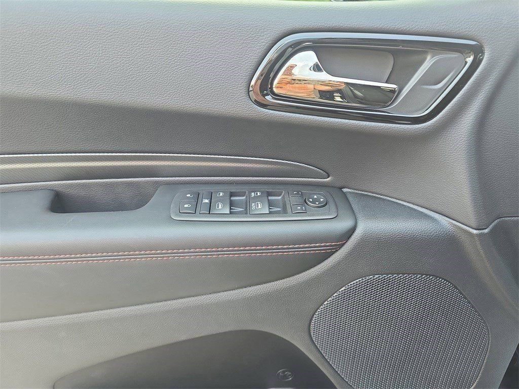 New 2025 Dodge Durango R/T w/ Blacktop Package image 16