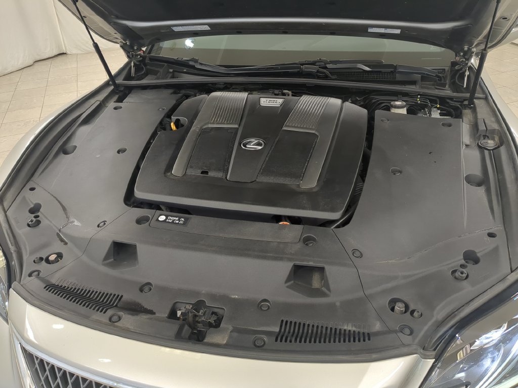 Used 2019 Lexus LS 500 AWD w/ Interior Upgrade Package image 34