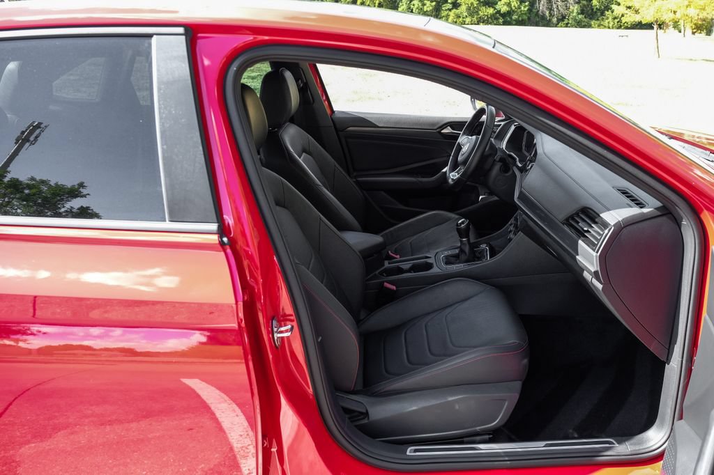 Used 2019 Volkswagen Jetta GLI Autobahn FWD image 38