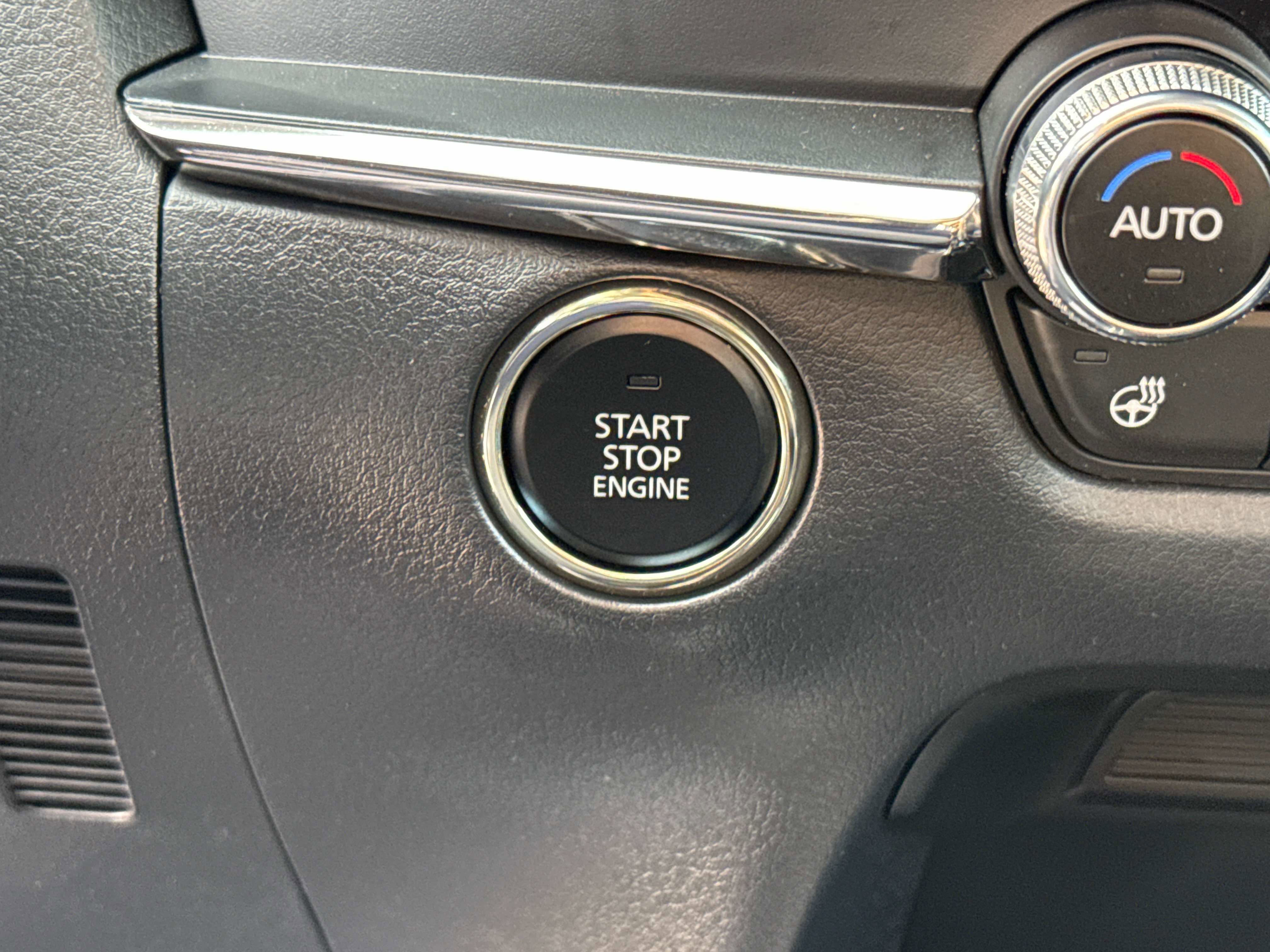 Certified 2025 MAZDA CX-30 2.5 Turbo w/ Premium Plus Pkg image 29