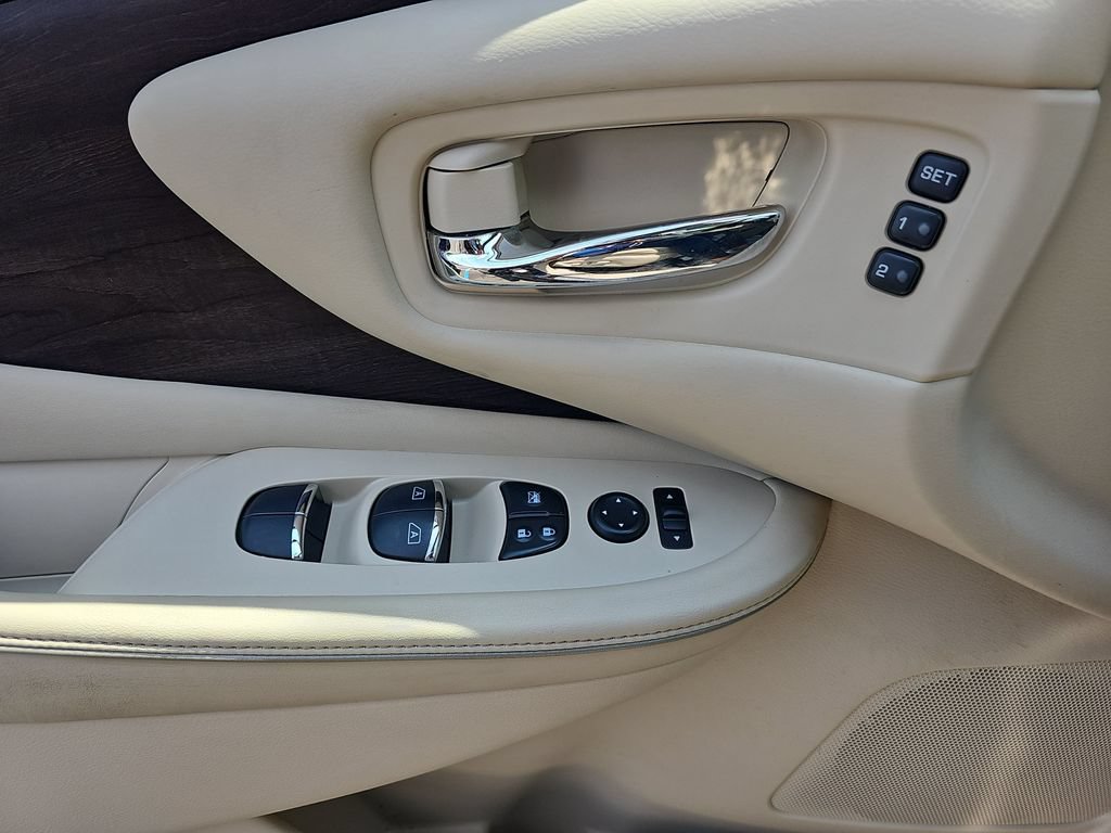 Used 2019 Nissan Murano Platinum FWD image 27