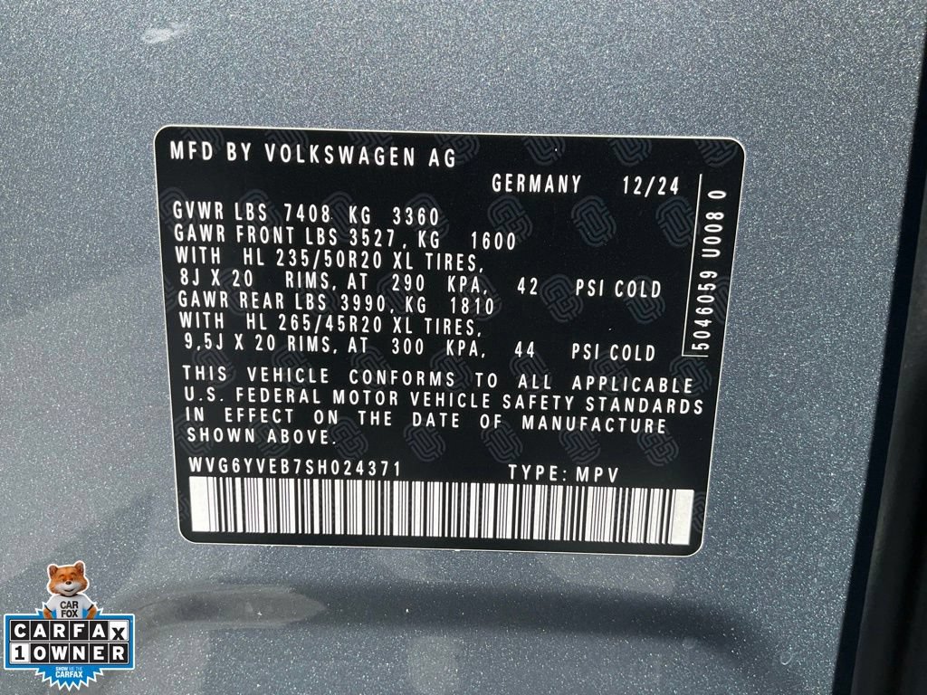 Used 2025 Volkswagen ID. Buzz 1st Edition AWD/4WD image 21