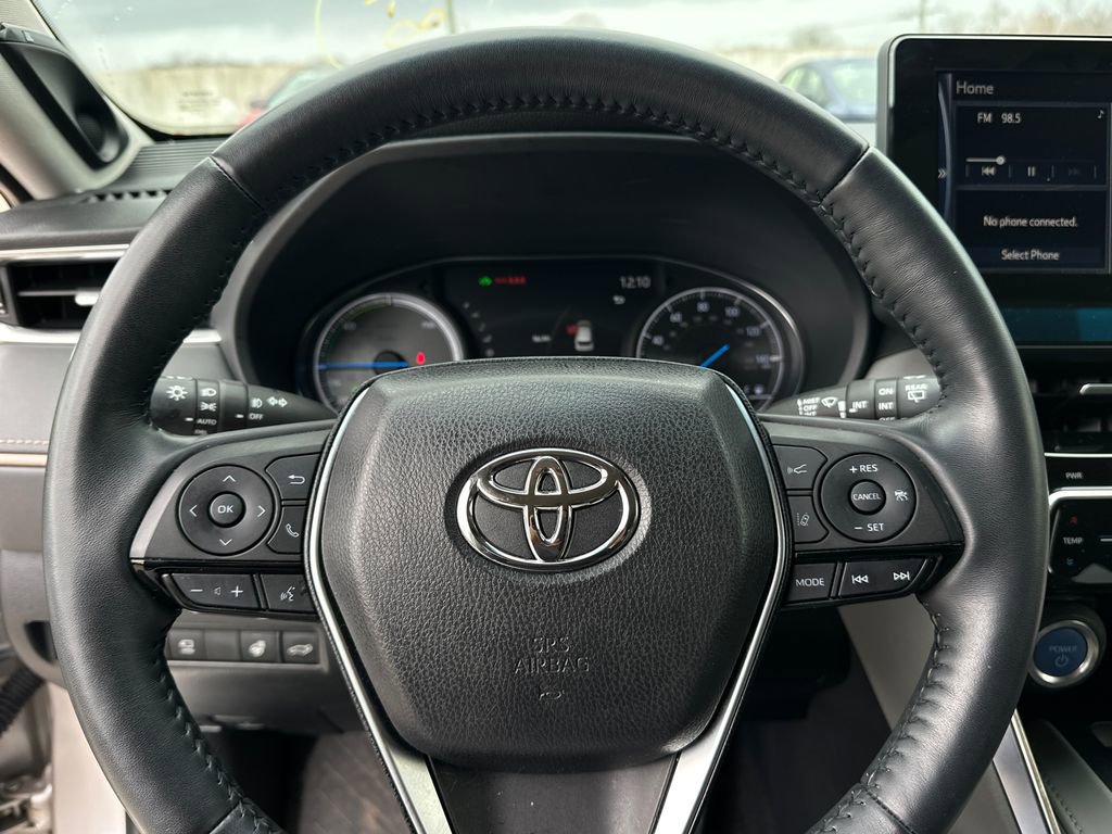 Used 2022 Toyota Venza Limited image 26