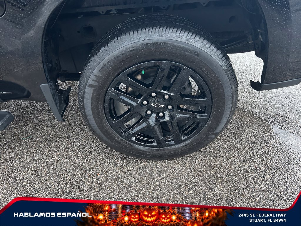 Used 2023 Chevrolet Silverado 1500 Custom RWD image 9