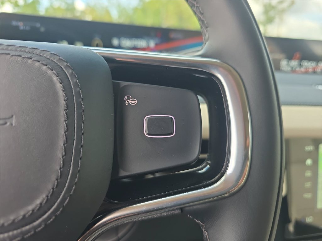 New 2027 Lincoln Navigator Premiere RWD image 23